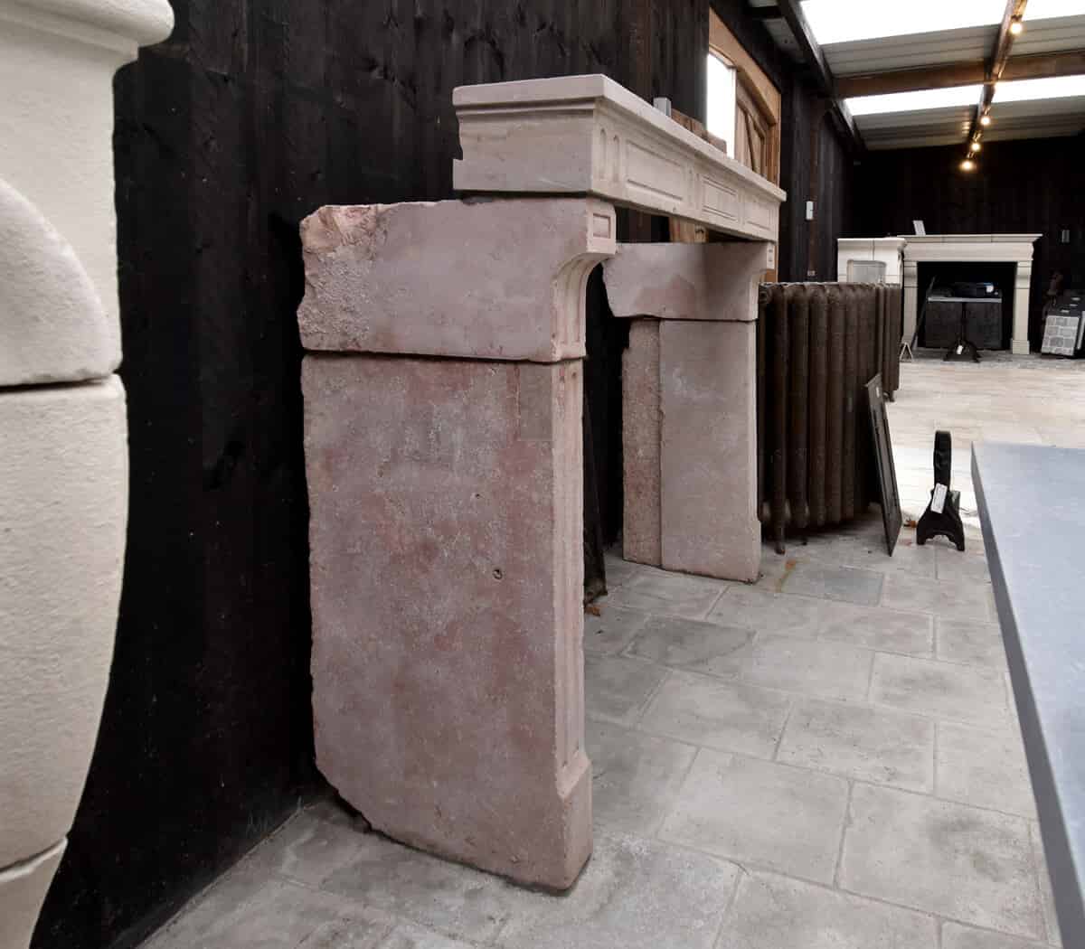 Antieke-marmerstenen-schouw