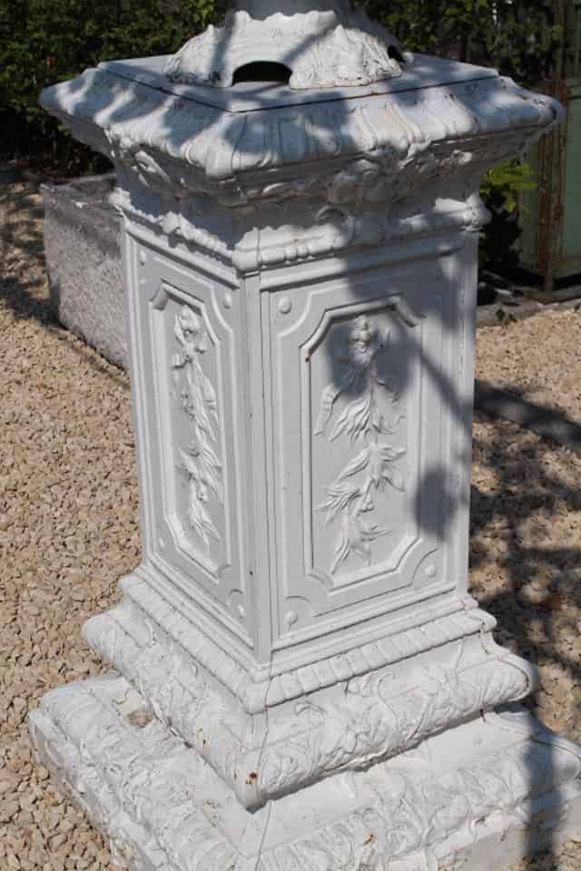 Exclusieve-Tuinvaas-op-sokkel