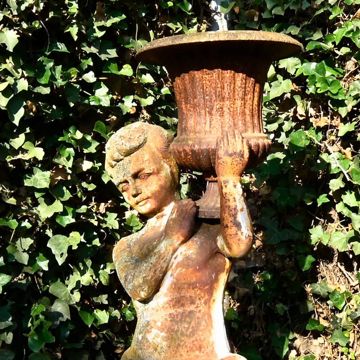 Gietijzeren-beeld