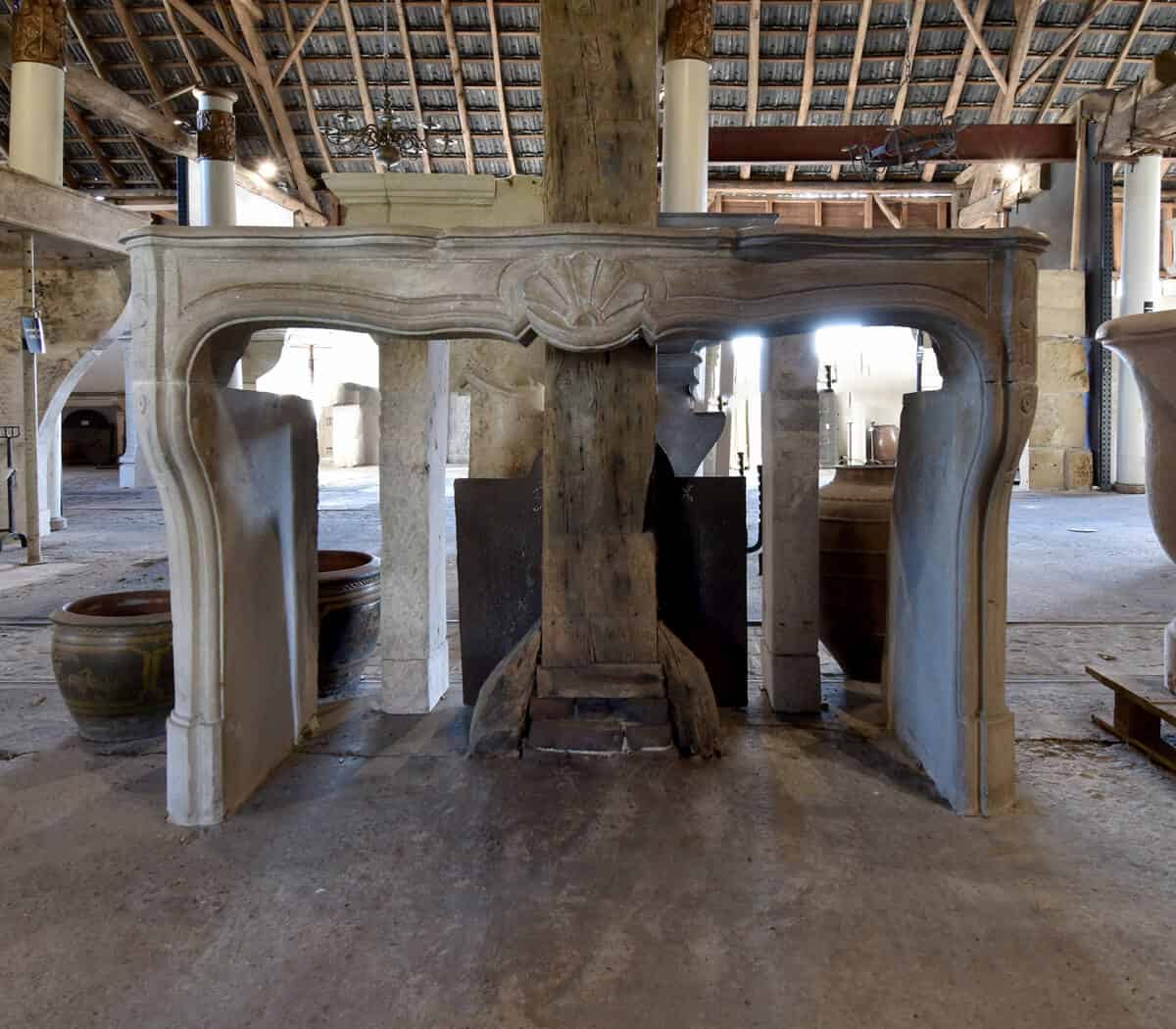 Marmerstenen-antieke-schouw-Louis-XV