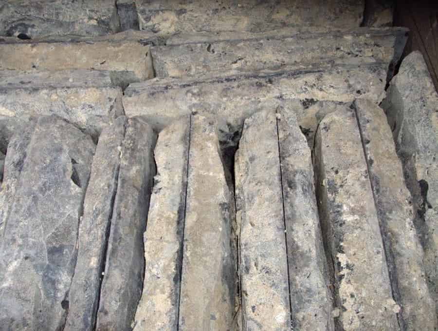 Orgineel-antiek-basicle-Noir-de-Mazy