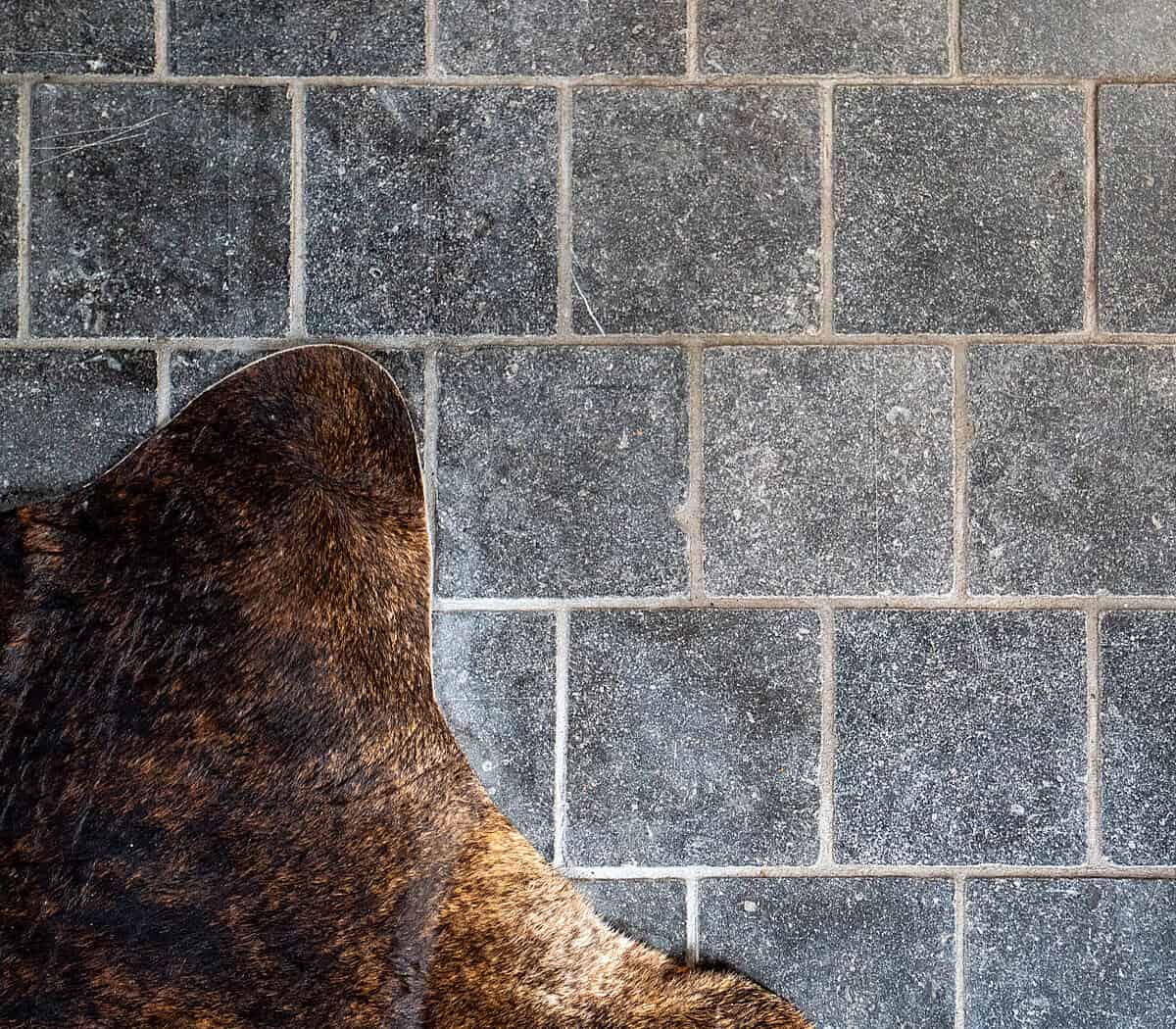 belgisch-hardsteen-getrommeld-brugge