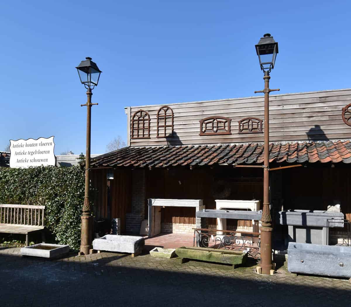 lantaarnpaal-met-kap