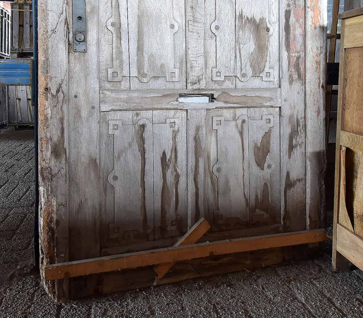 Eiken-deuren-met-bovenlicht