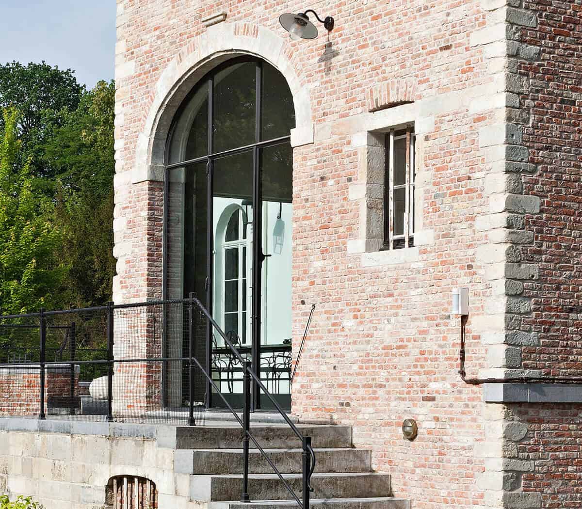 Belgisch-hardstenen-traptreden