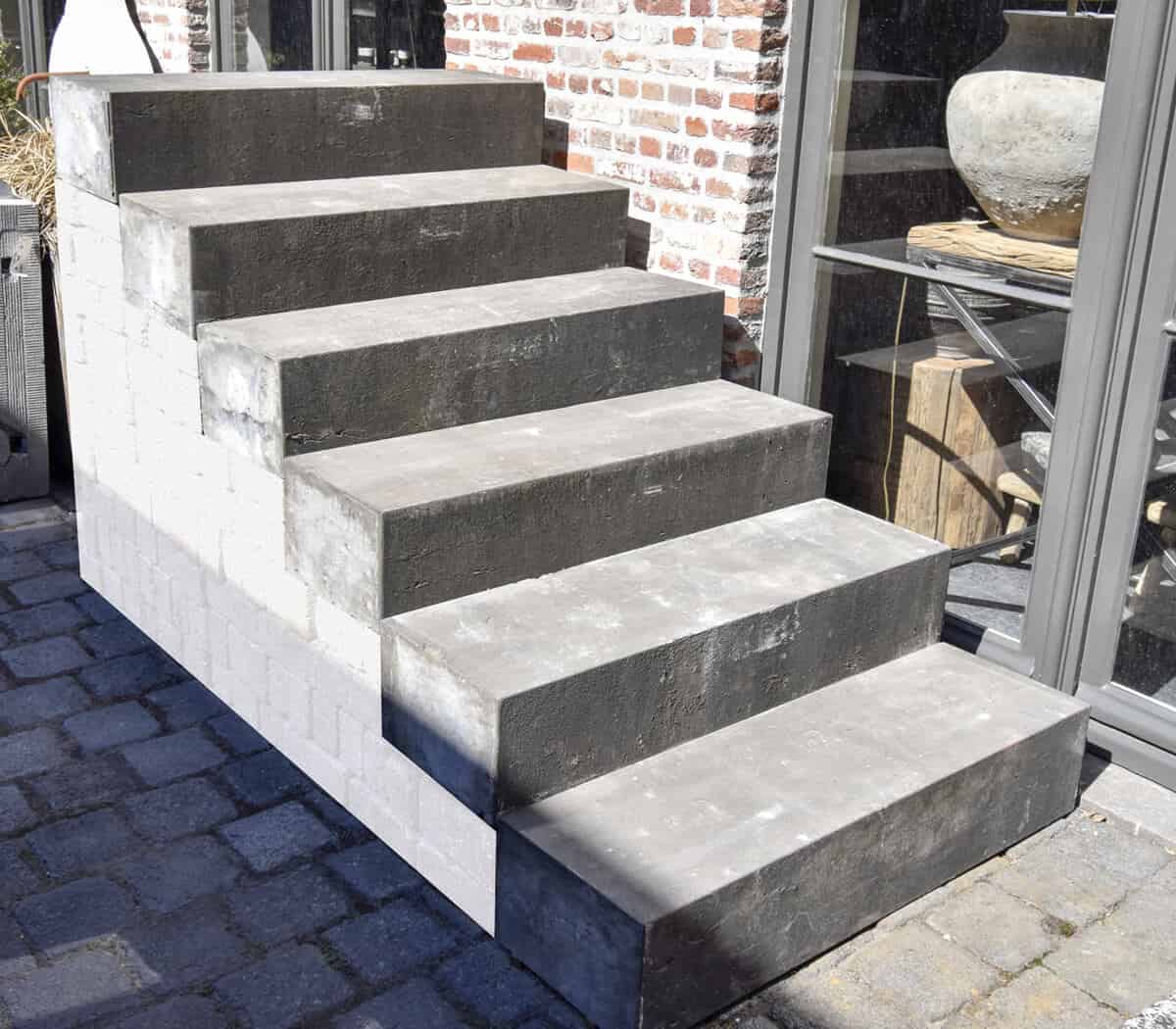 Belgisch-hardstenen-traptreden