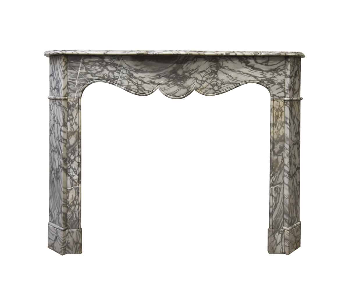 Marmeren-pompadour-voorzetschouw