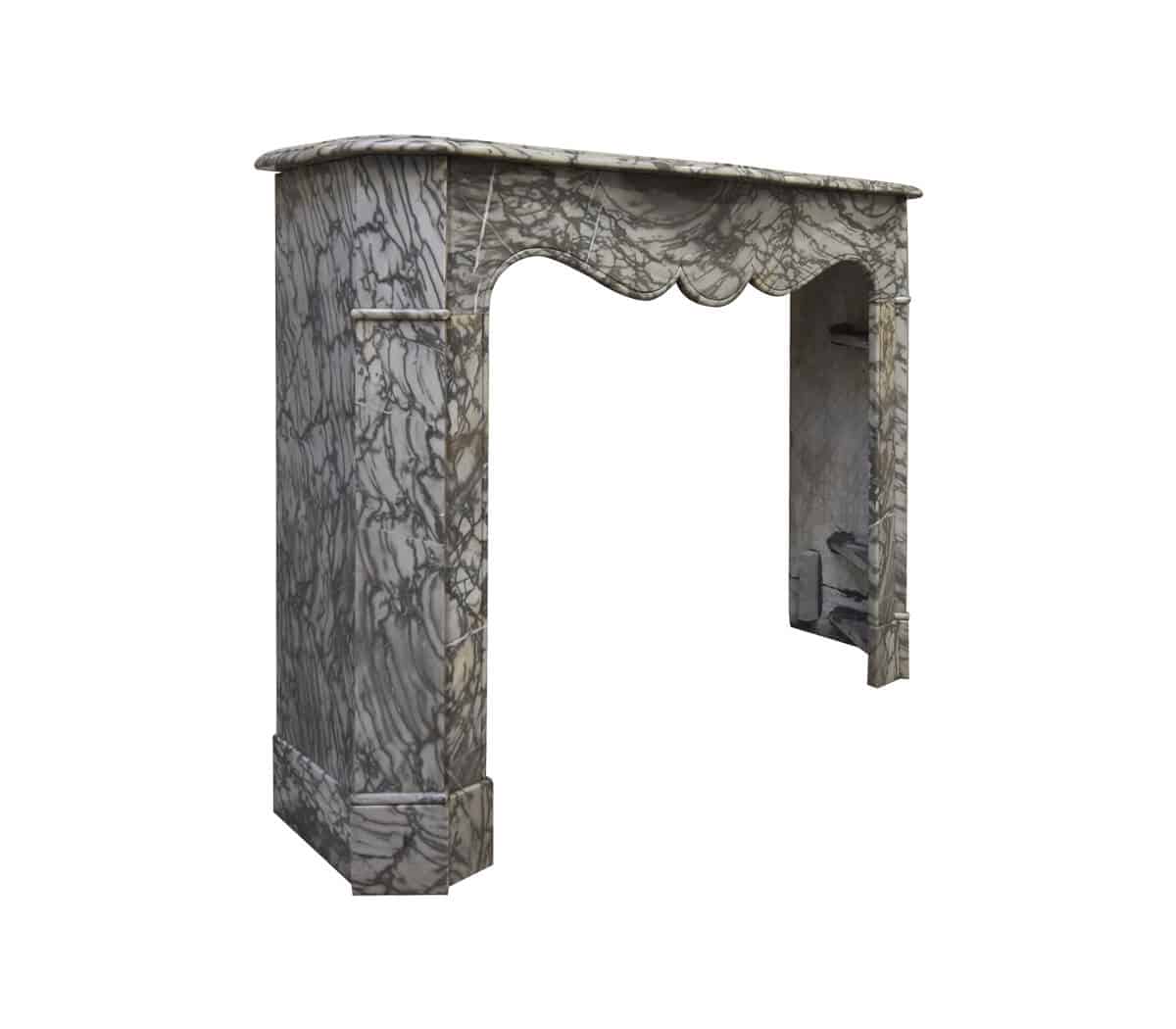 Marmeren-pompadour-voorzetschouw