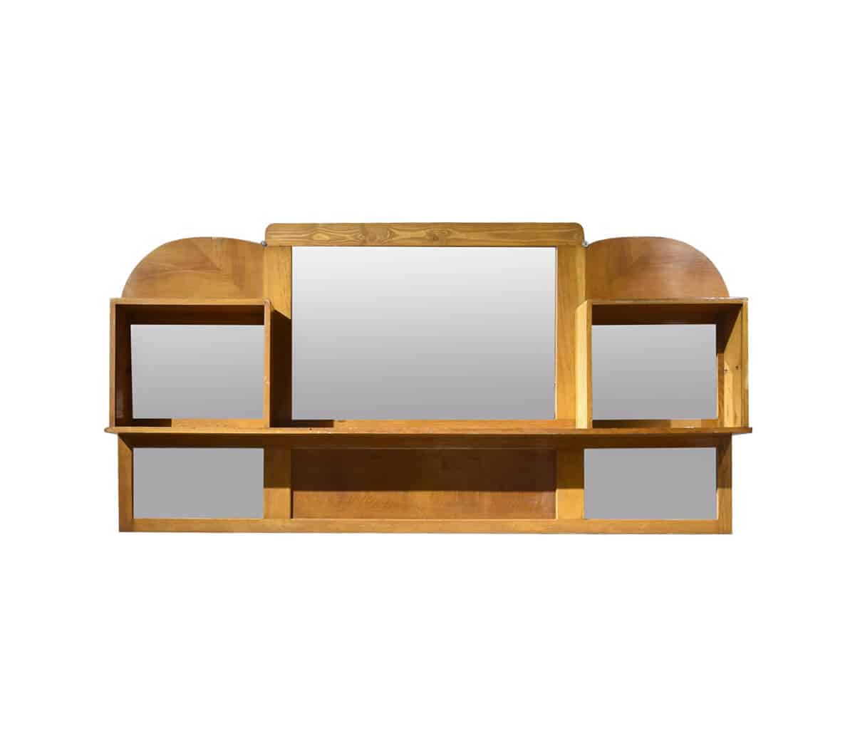 Vintage-spiegel-met-vakken