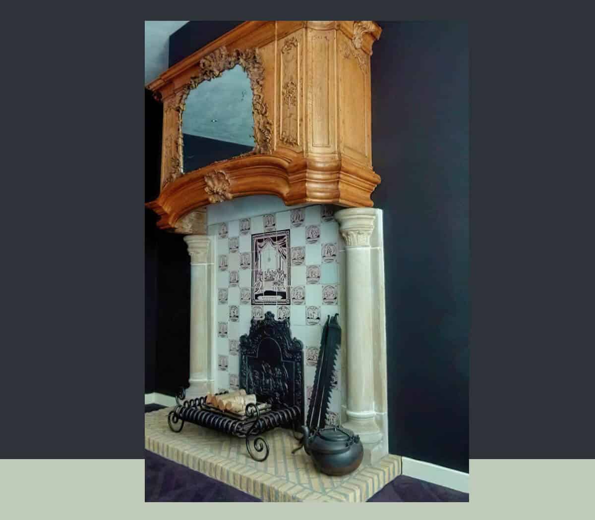 Zandstenen-zuilen-met-eiken-houten-kap