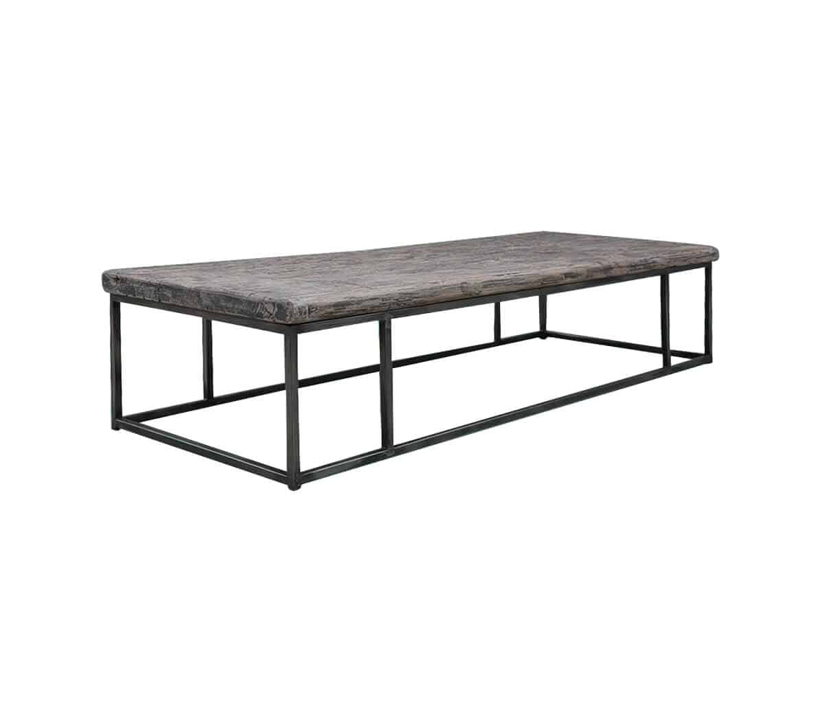 Salontafel-met-ijzeren-onderstel