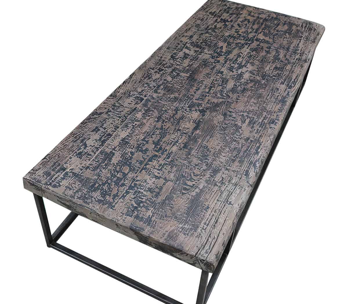 Salontafel-met-ijzeren-onderstel