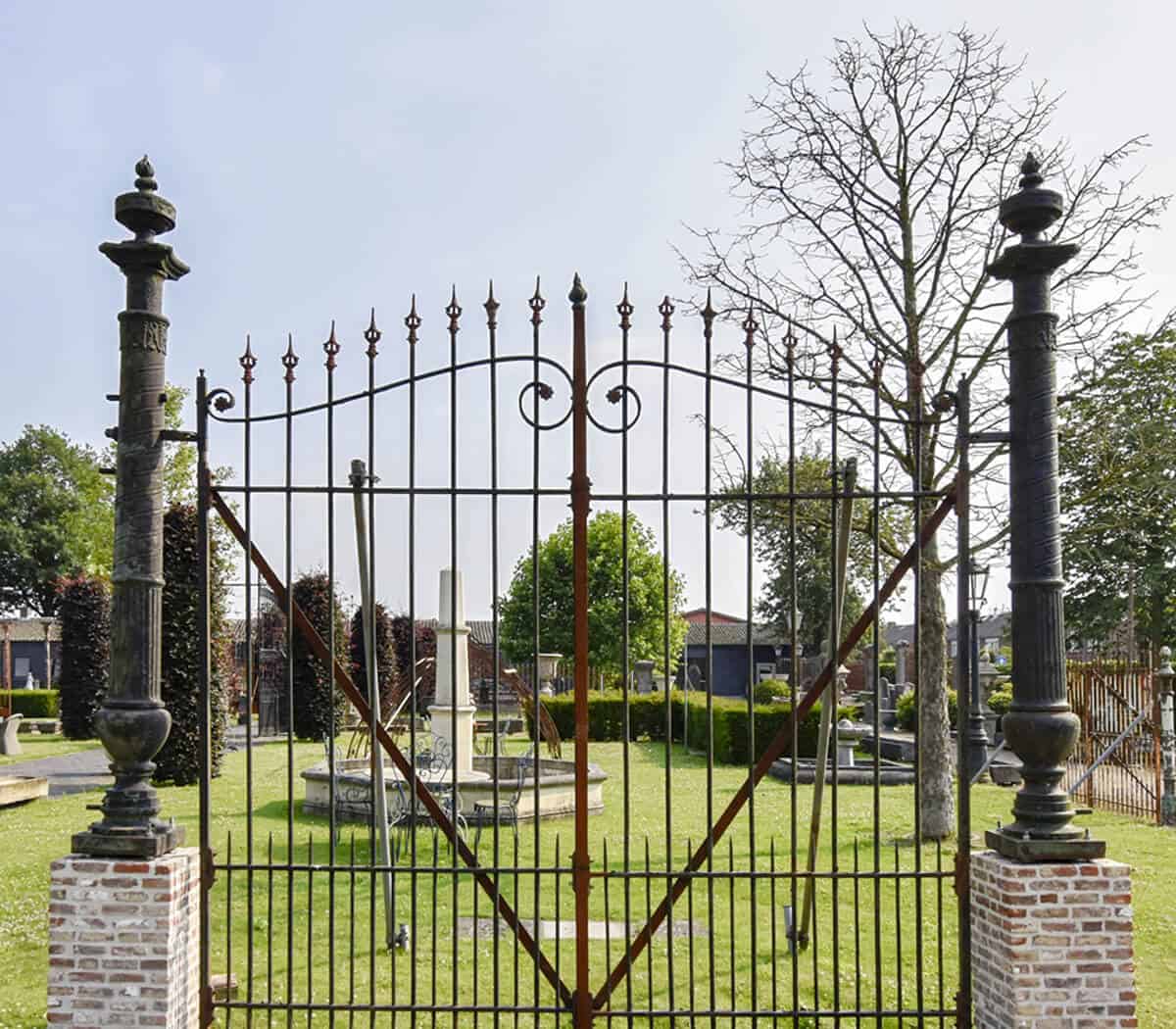 Poort-met-poortpalen