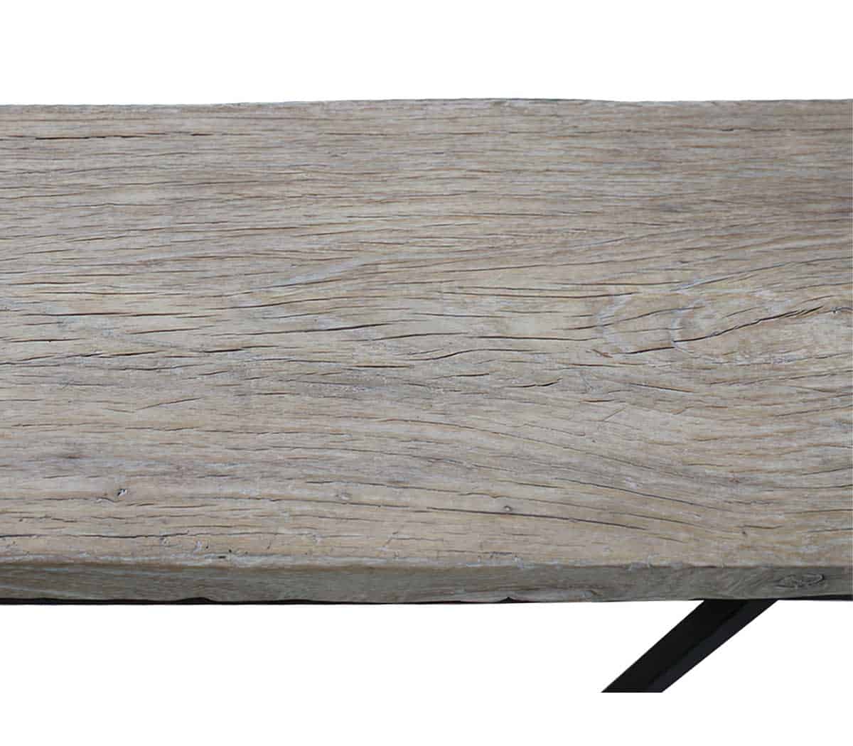 Wandtafel-met-ijzeren-onderstel