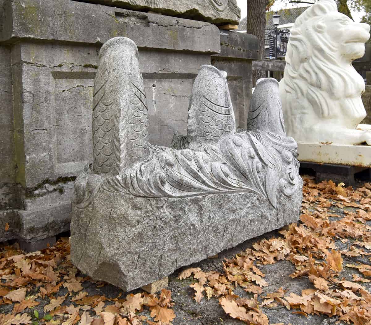 Stenen-waterspuwer-3-uitlopers