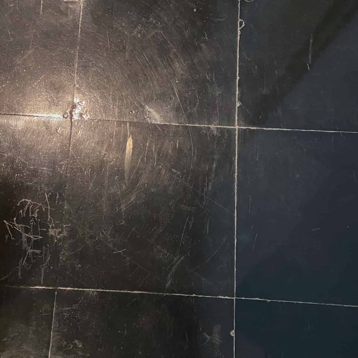 Antieke-naamse-steen-kerkdallen