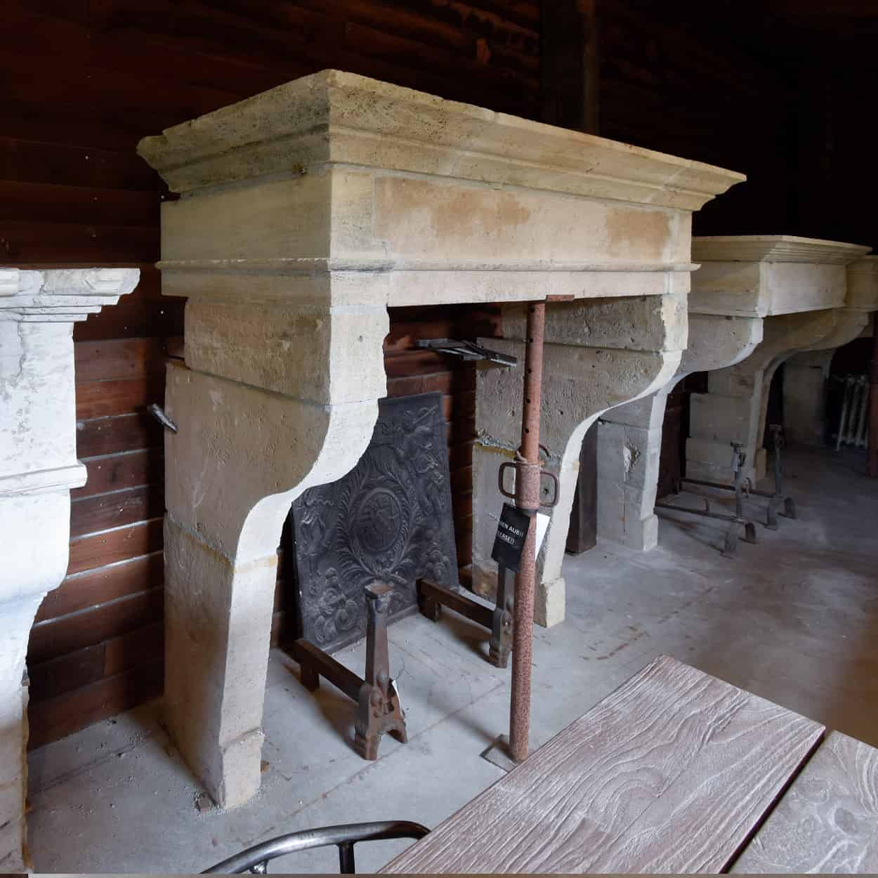 Zandstenen-Louis-XIV-ombouwschouw