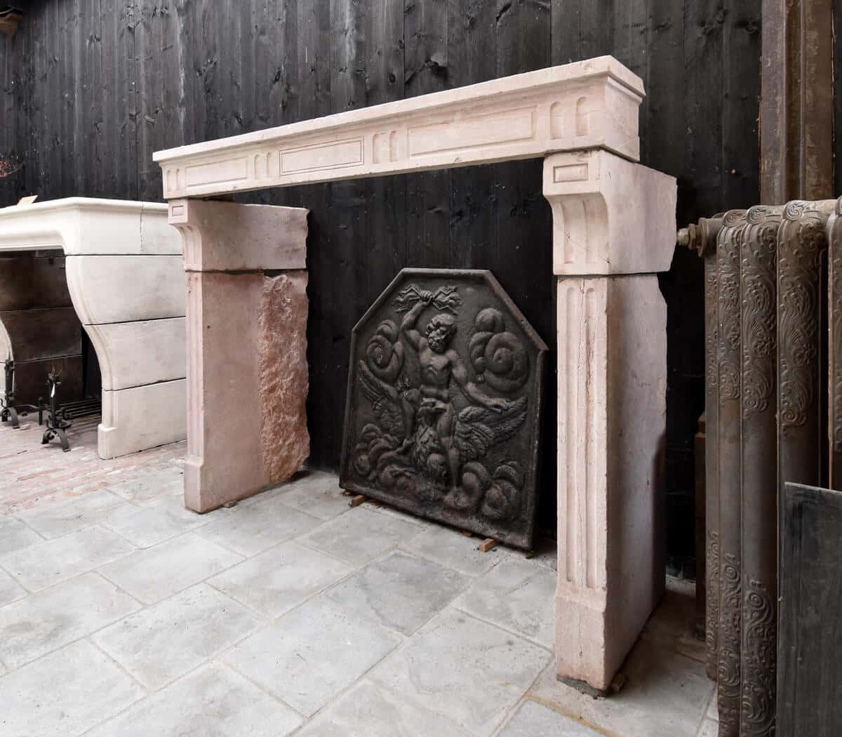 Antieke-marmerstenen-schouw