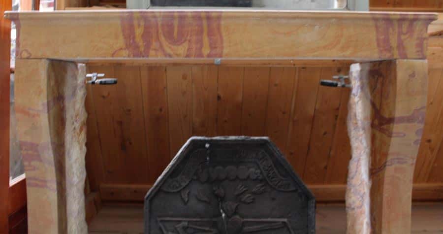 Antieke-voorzetschouw-marmersteen