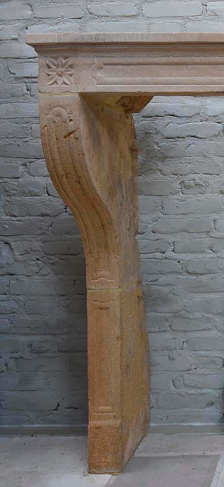 antieke-zandstenen-schouw