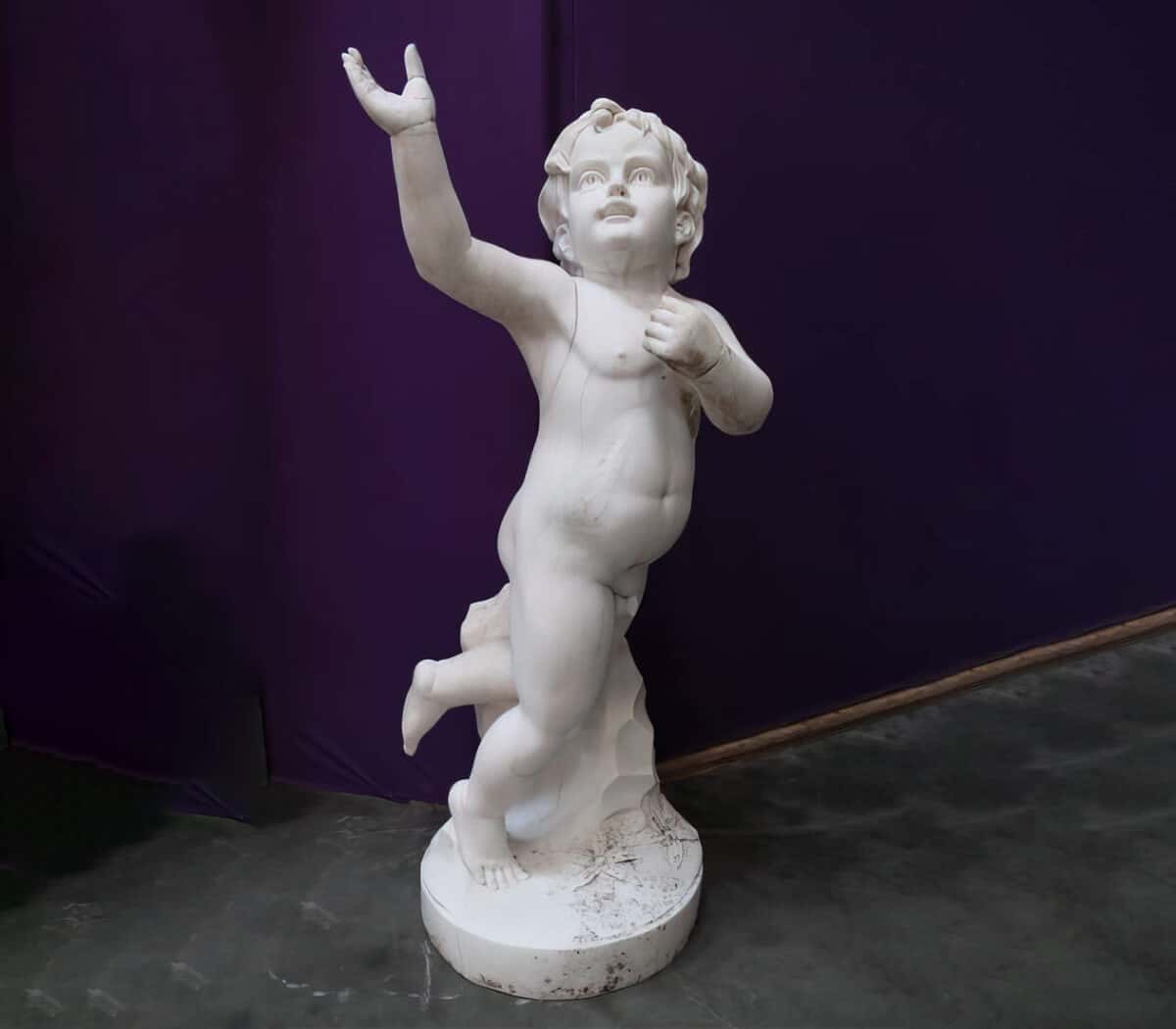 Handgekapt-marmeren-beeld