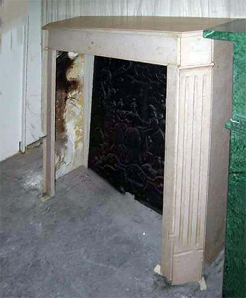 Oud-marmeren-voorzetschouw