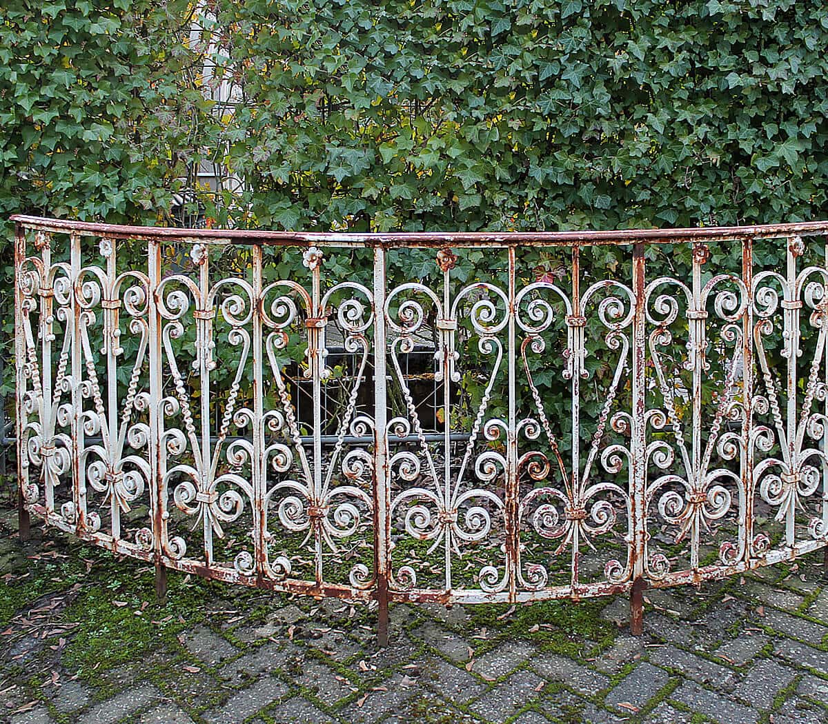 gietijzer-gebogen-balkonhek