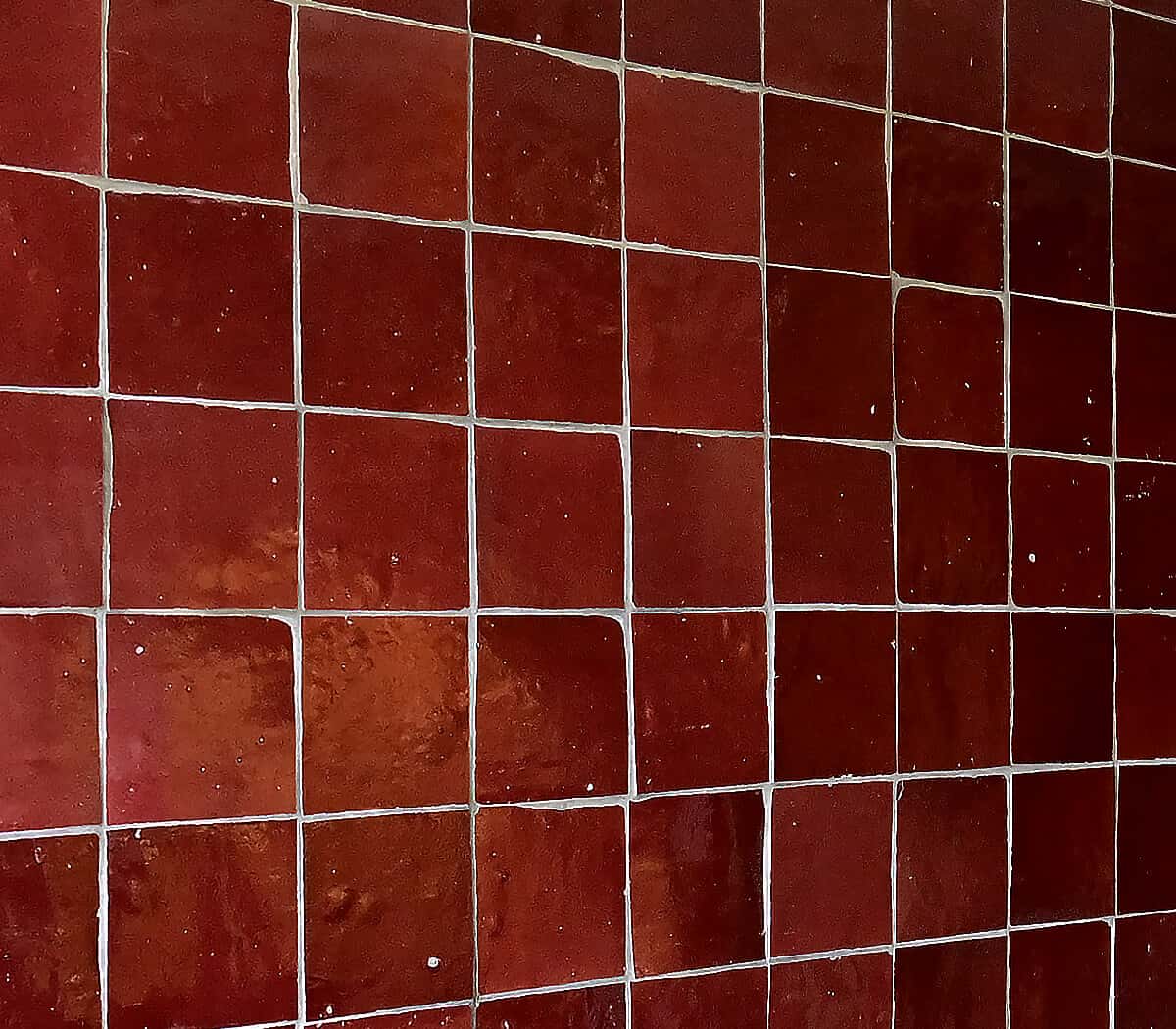 rode-zelliges-handgevormde-wandtegels