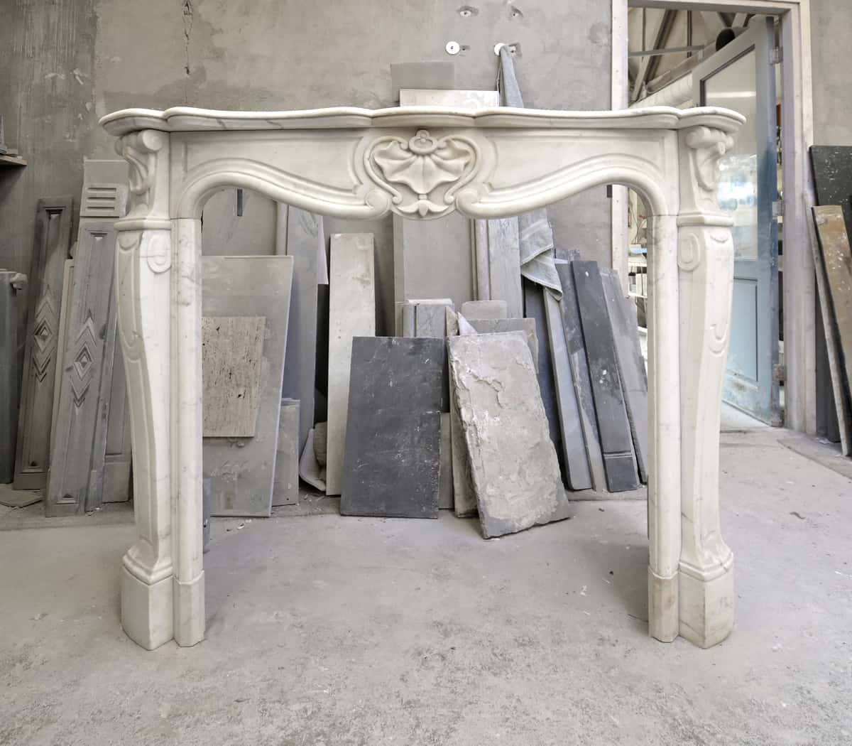 wit-marmer-louise-xv