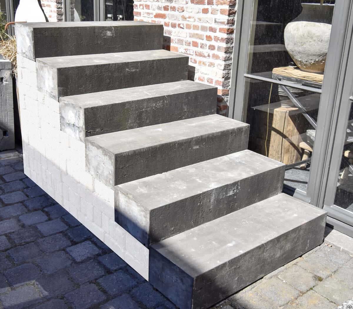 Belgisch-hardstenen-traptreden