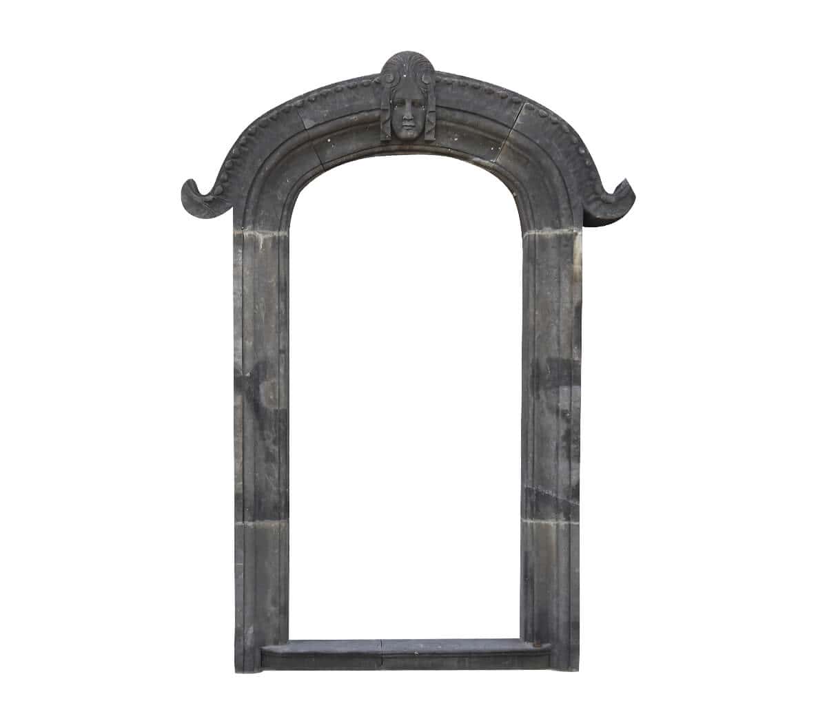 Belgisch-hardstenen-portiek