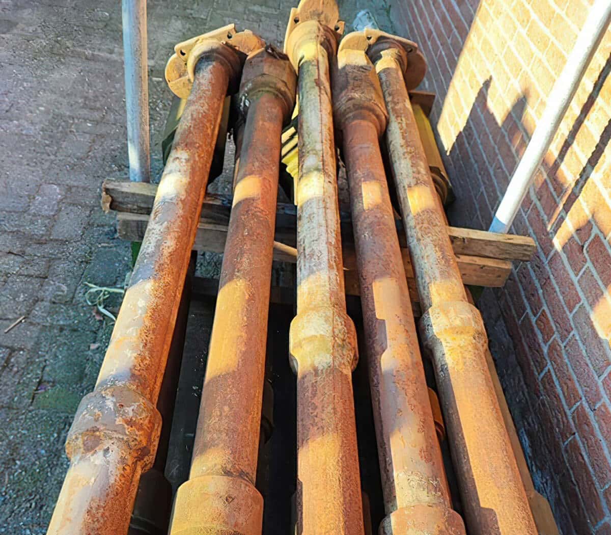 Antieke-gietijzeren-veranda-paal