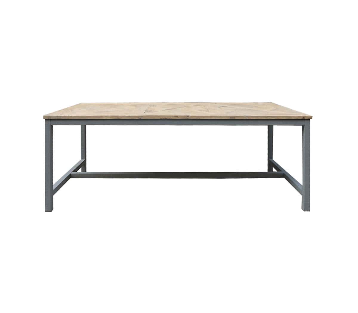 Eetafel-met-ijzeren-onderstel