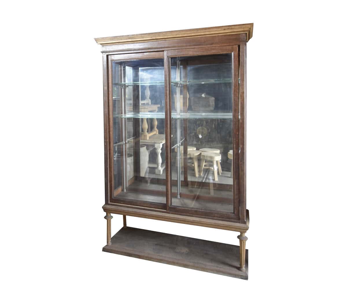 Antieke-vitrinekast