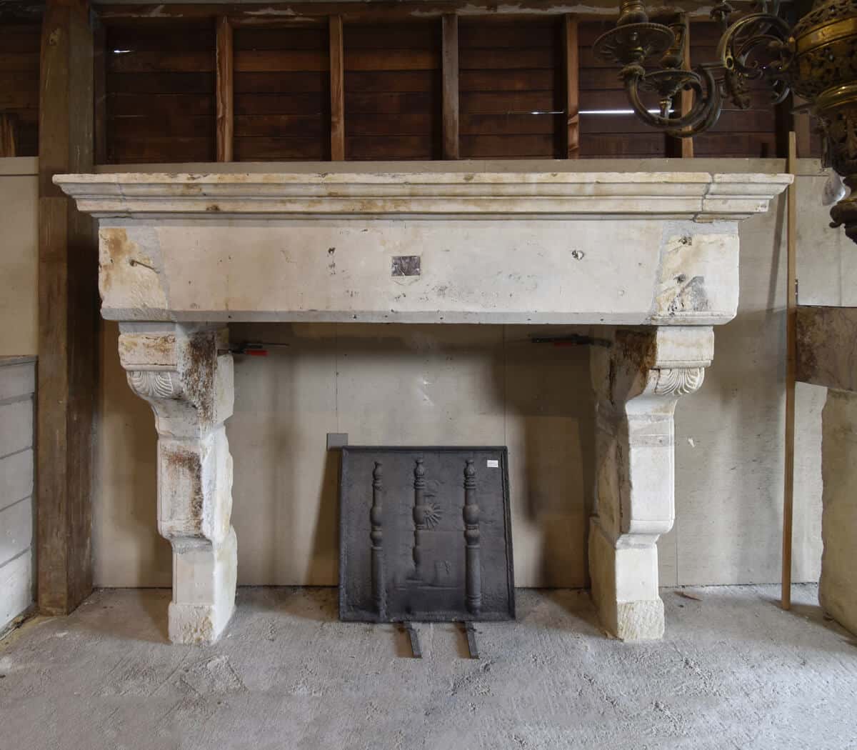 zandstenen-kasteelschouw