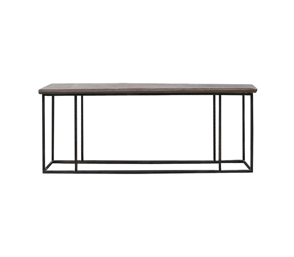 Wandtafel-met-ijzeren-onderstel