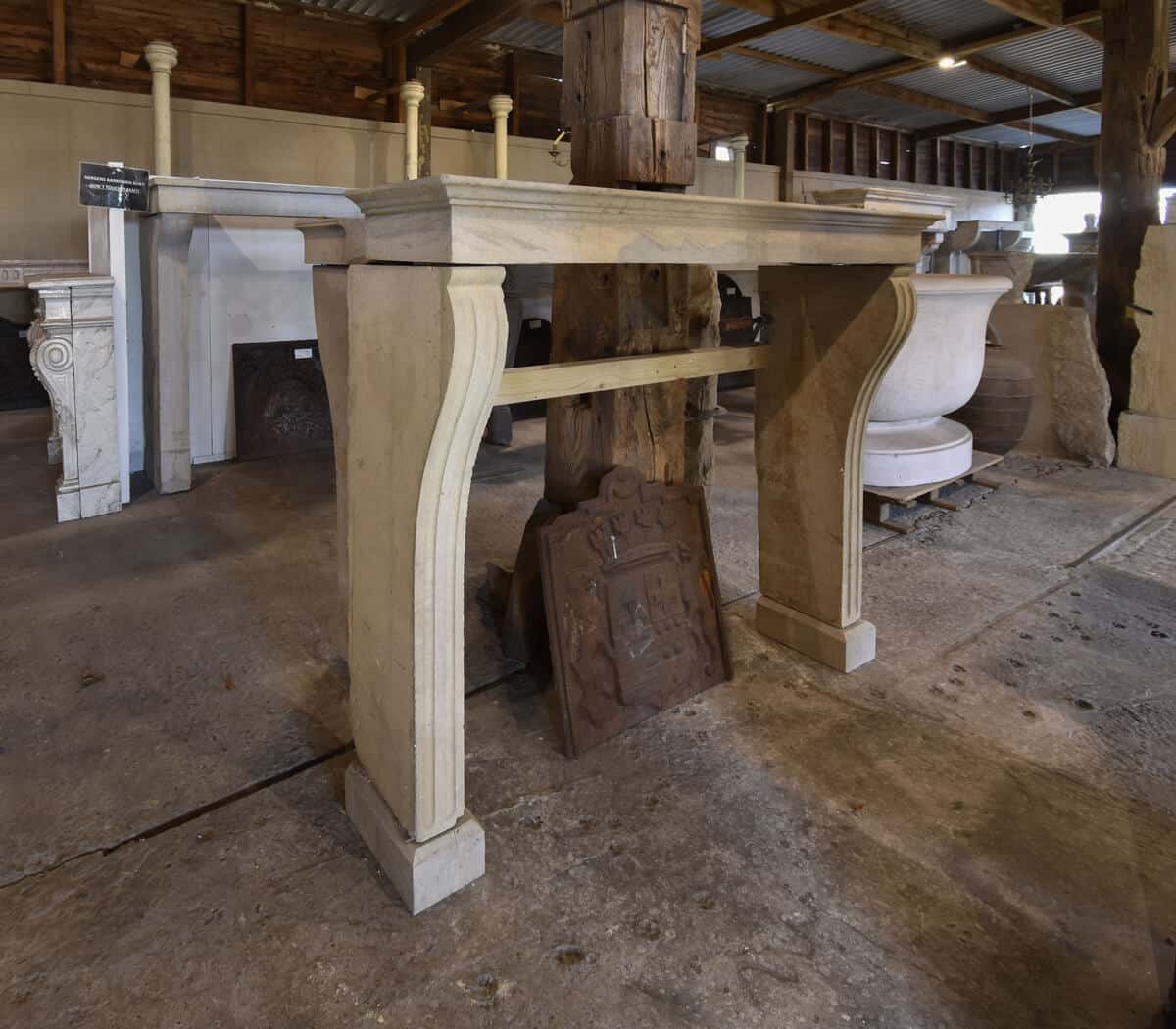 Marmerstenen-voorzetschouw