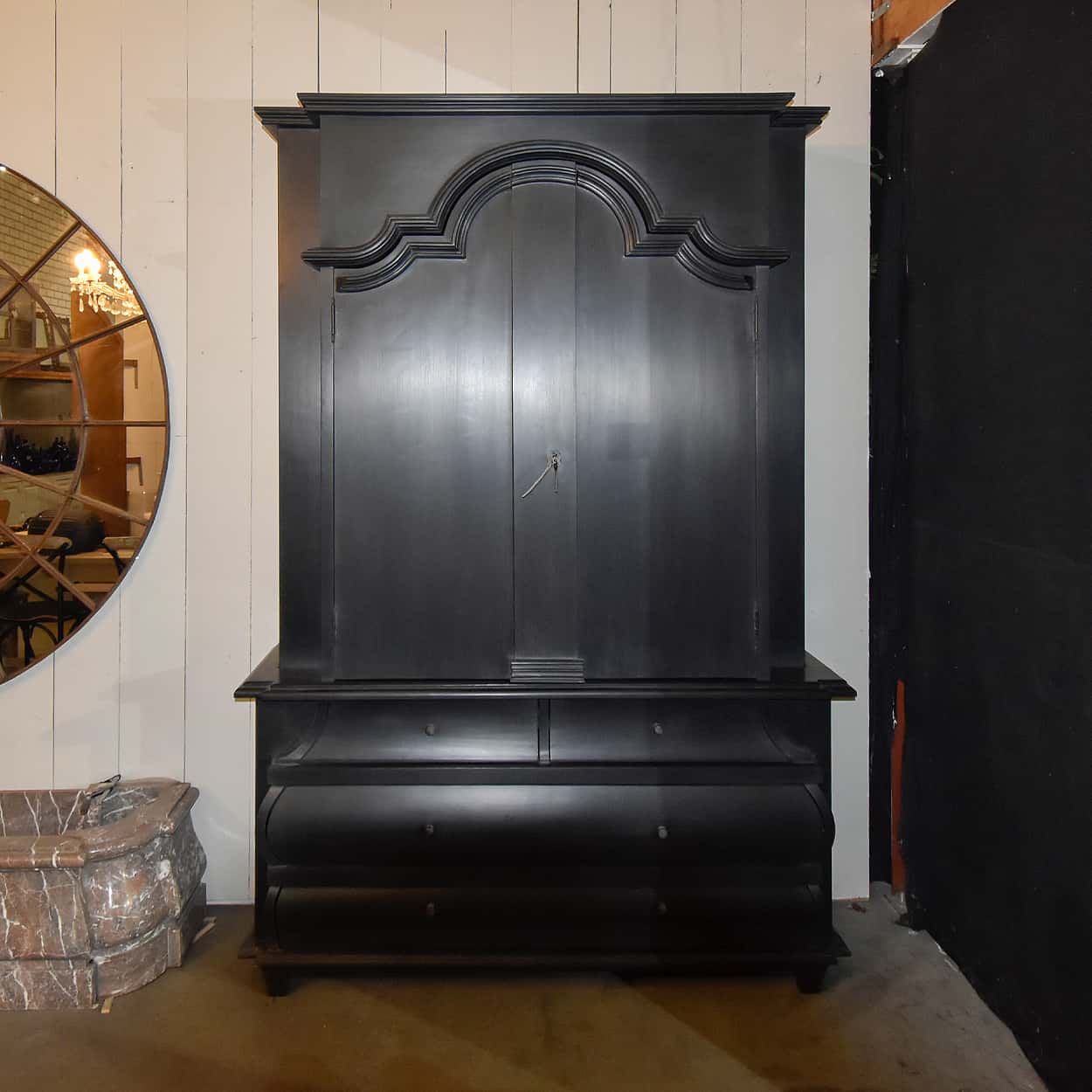 Zwarte-kast-hoff-Paola