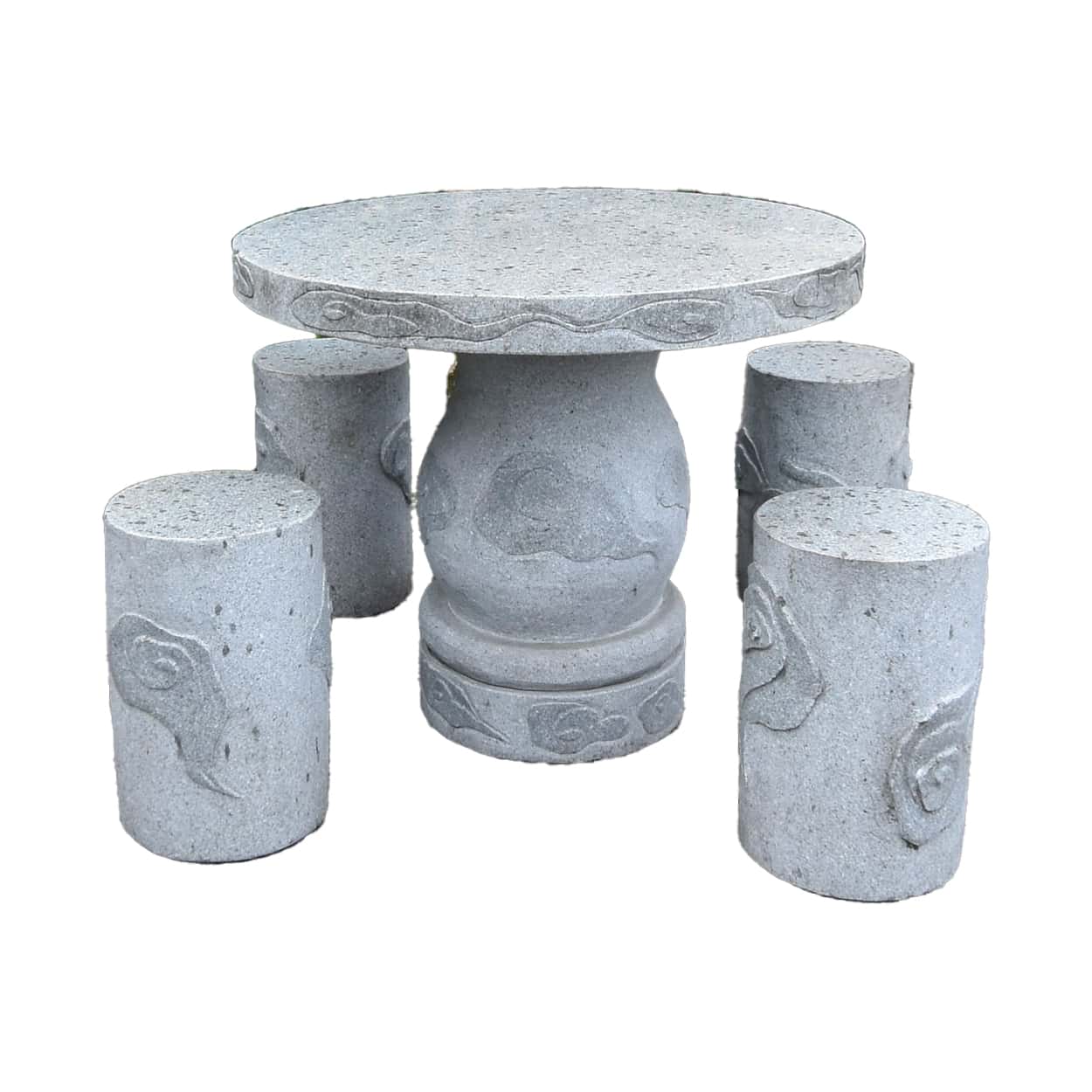 Stenen-tuintafel-met-4-krukjes