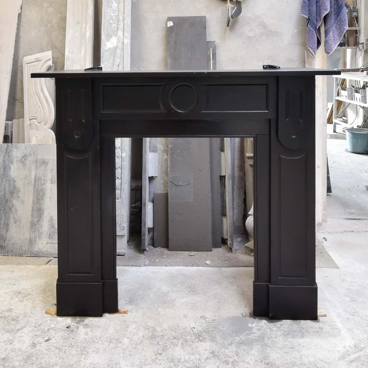 Zwart-marmer-Noir-de-Mazy-ombouwschouw