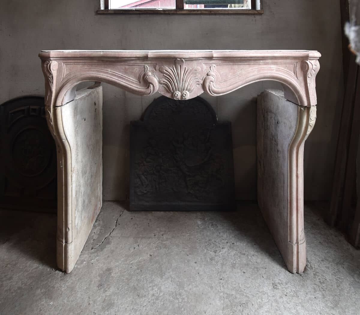 Antieke-Louis-XV-marmeren-schouw