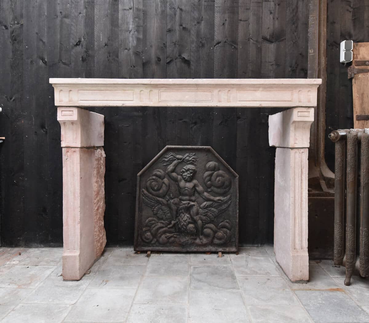 Antieke-marmerstenen-schouw