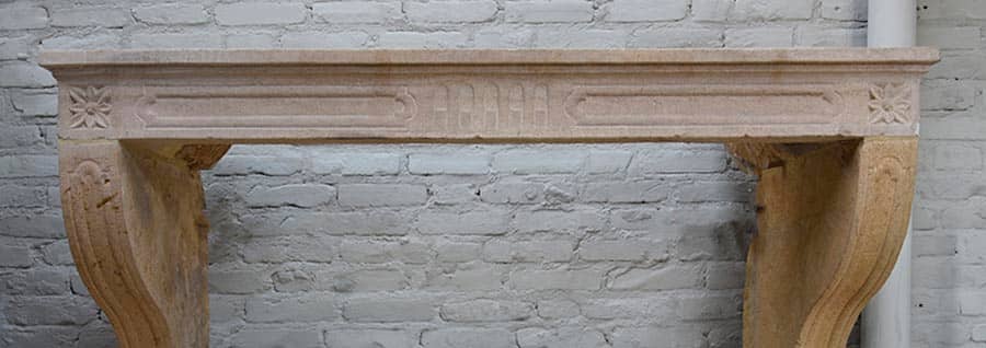 antieke-zandstenen-schouw