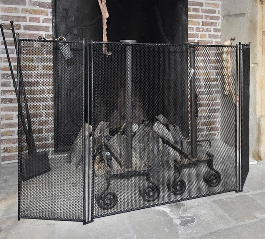 Haardscherm-driedelig