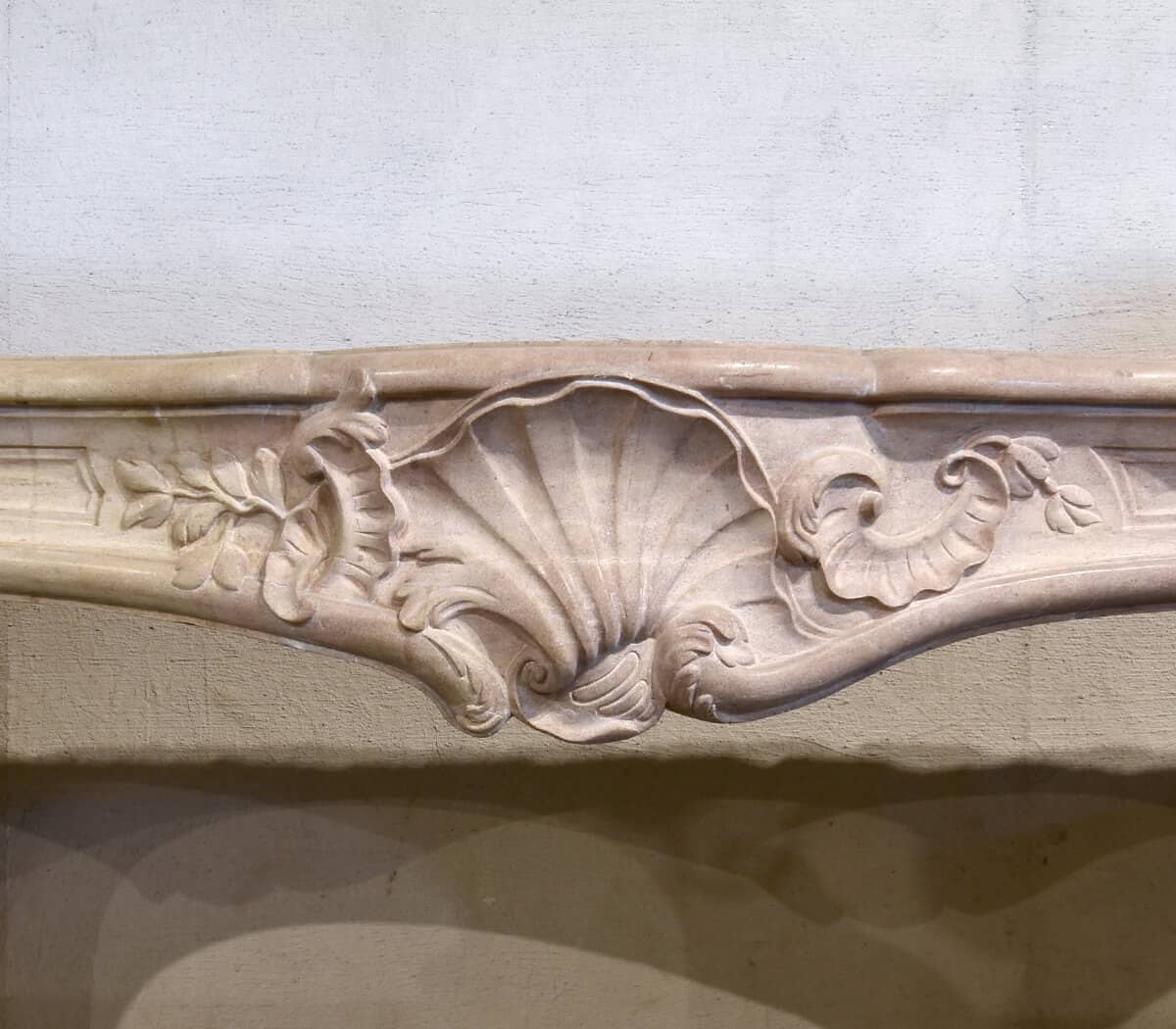 Marmerstenen-antieke-schouw-Louis-XV