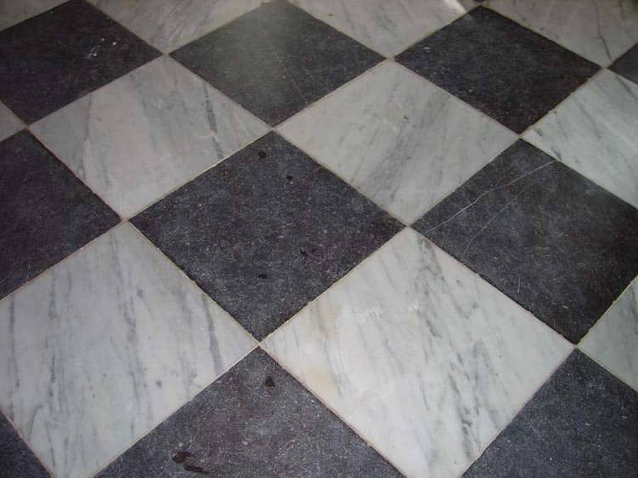 Oud-marmer-met-belgisch-hardsteen