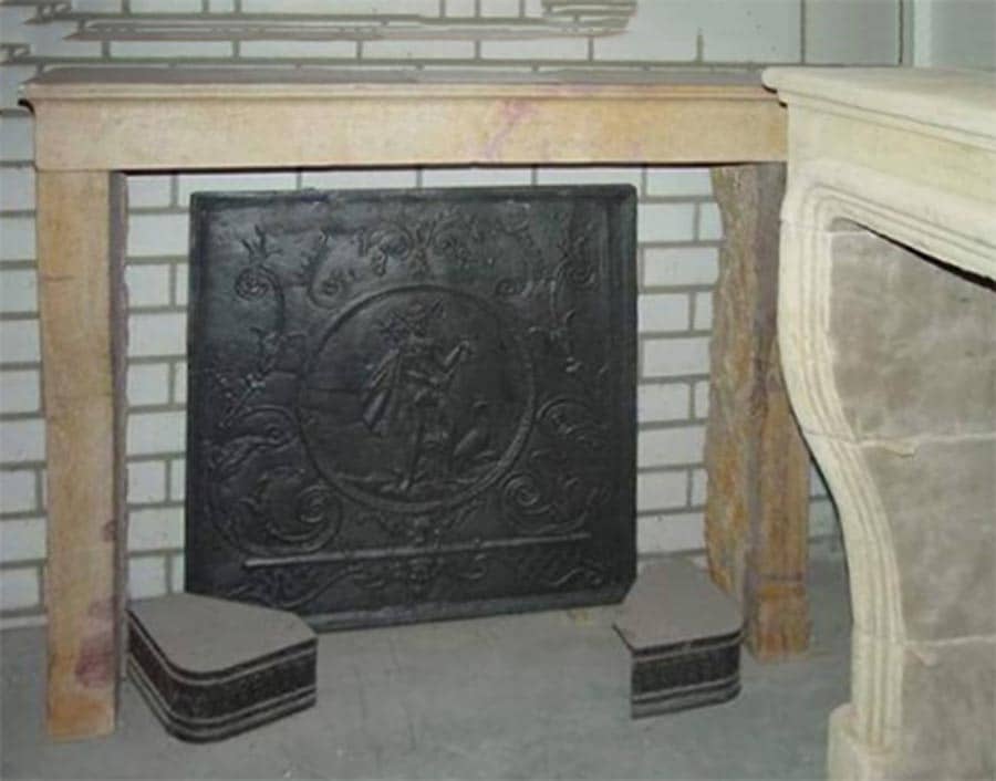 Oud-marmeren-voorzetschouw