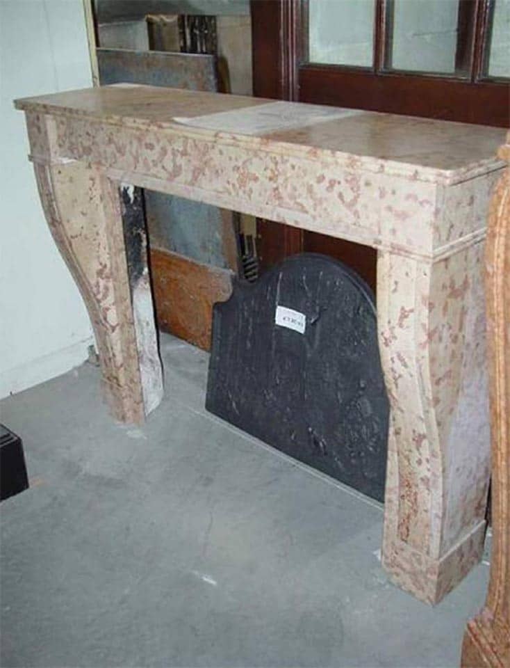 Oud-marmerstenen-voorzetschouw