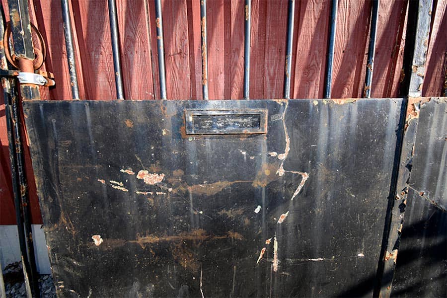 Oude-Dubbele-Poort-met-Hekwerk