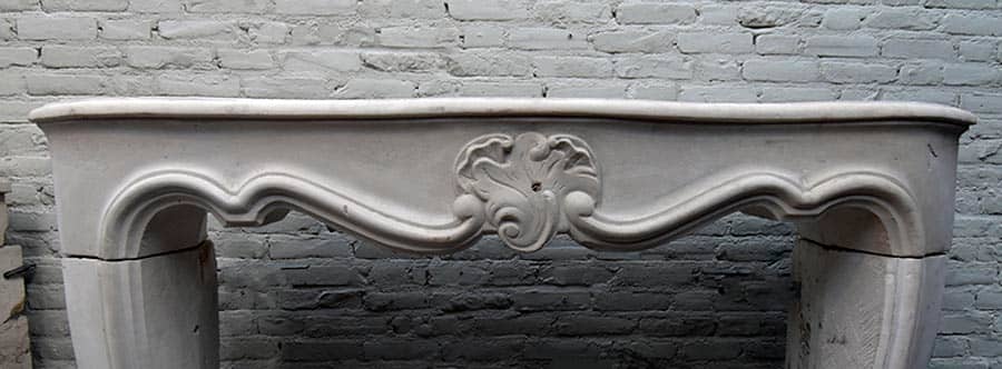 antieke-zandstenen-voorzetschouw